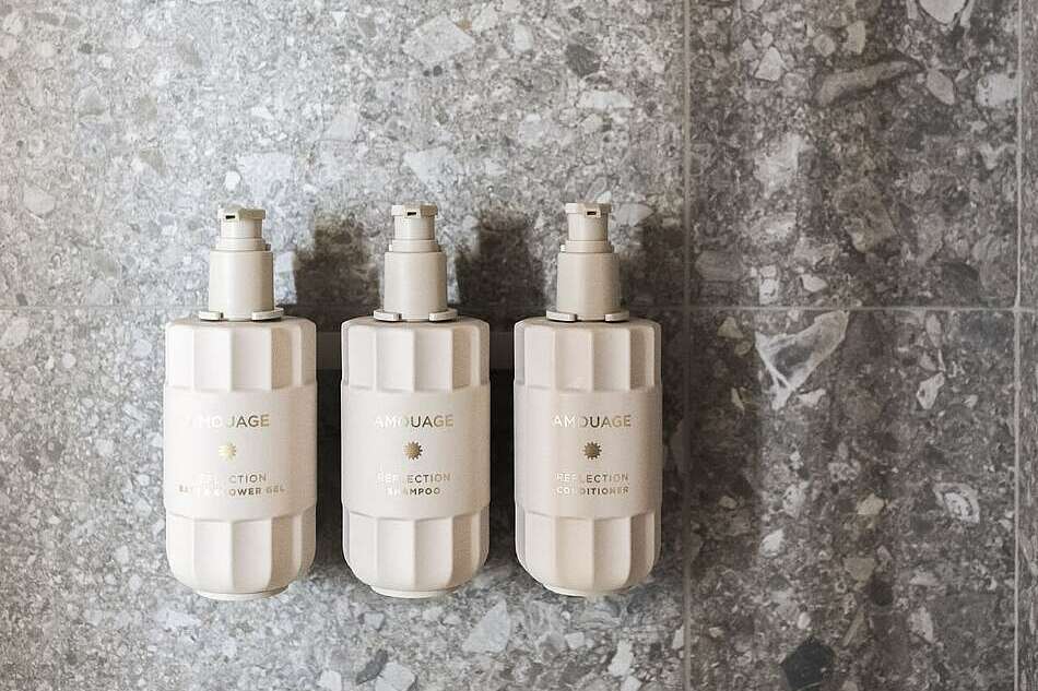 PRM_Hotel_Stories_Mimesis_TwoCol_02