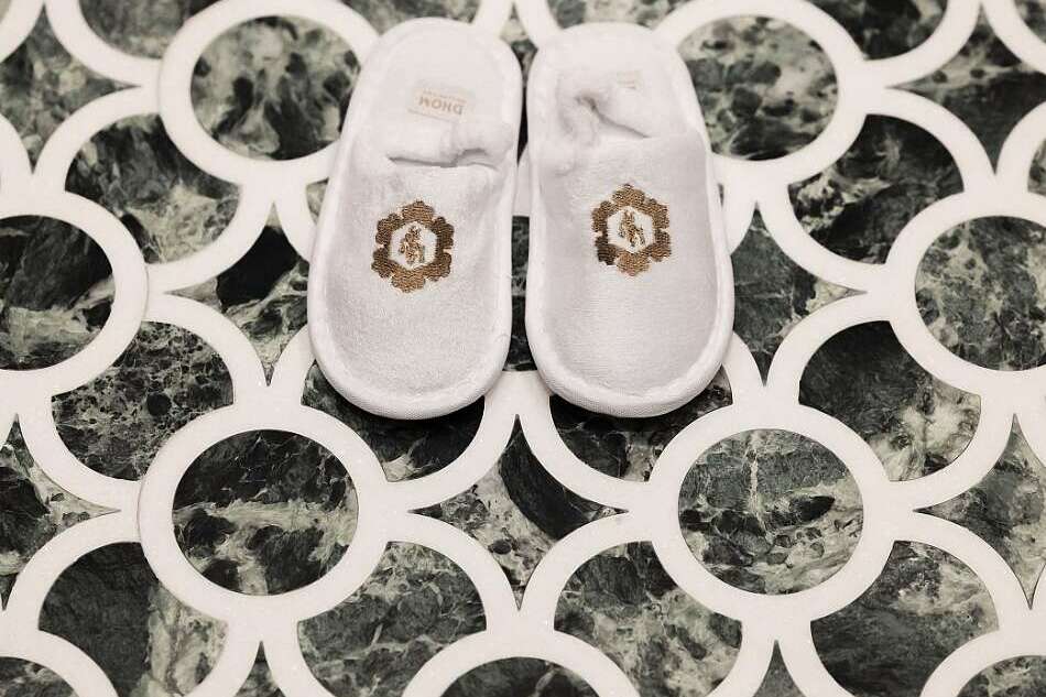 PRM_Hotel_Stories_Ampezzo_TwoCol_02